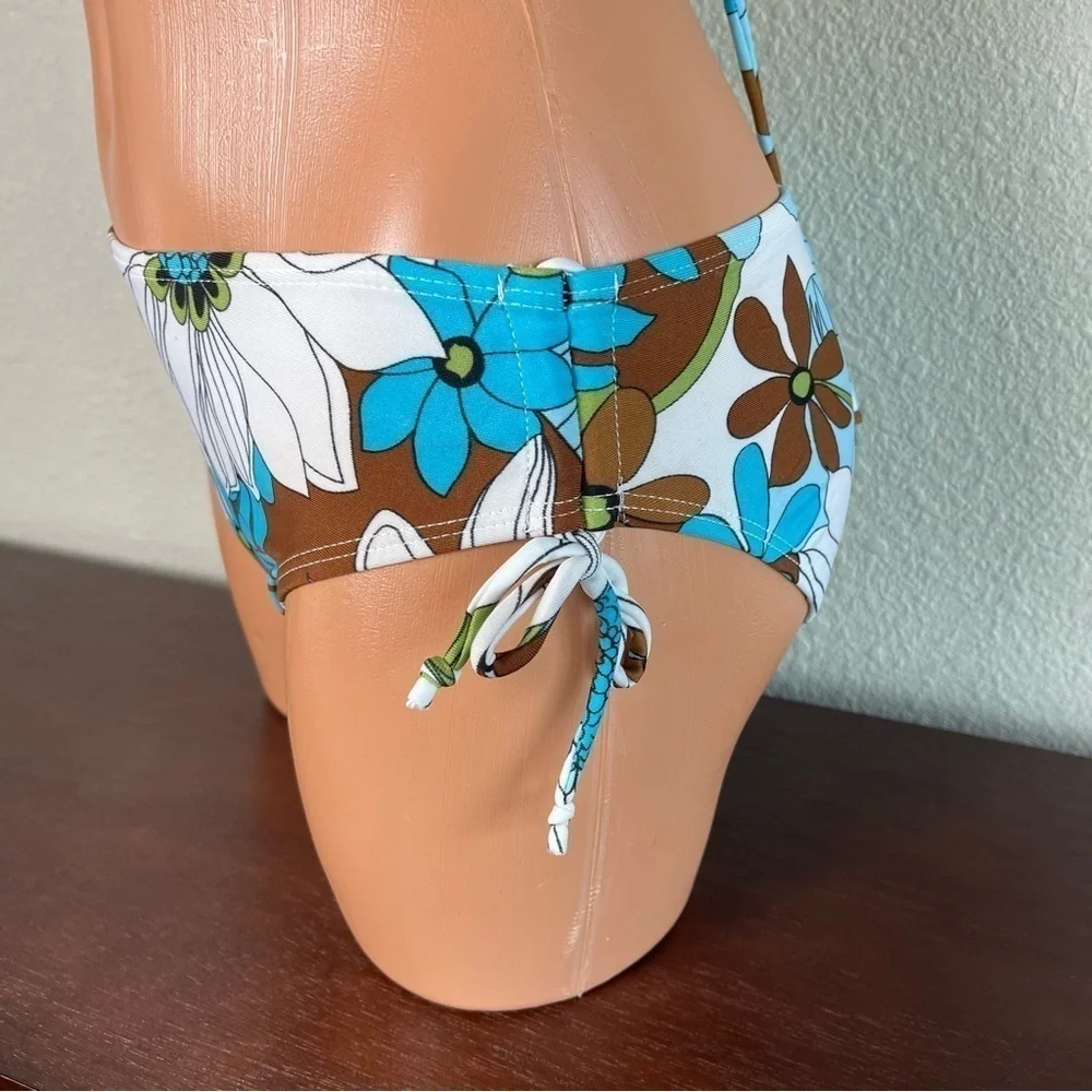 NWT Blue Floral 3 Piece Bikini Set